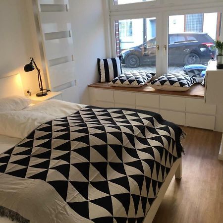 Zentral Gelegenes Ferienzimmer Moellner Seestrasse Екстер'єр фото